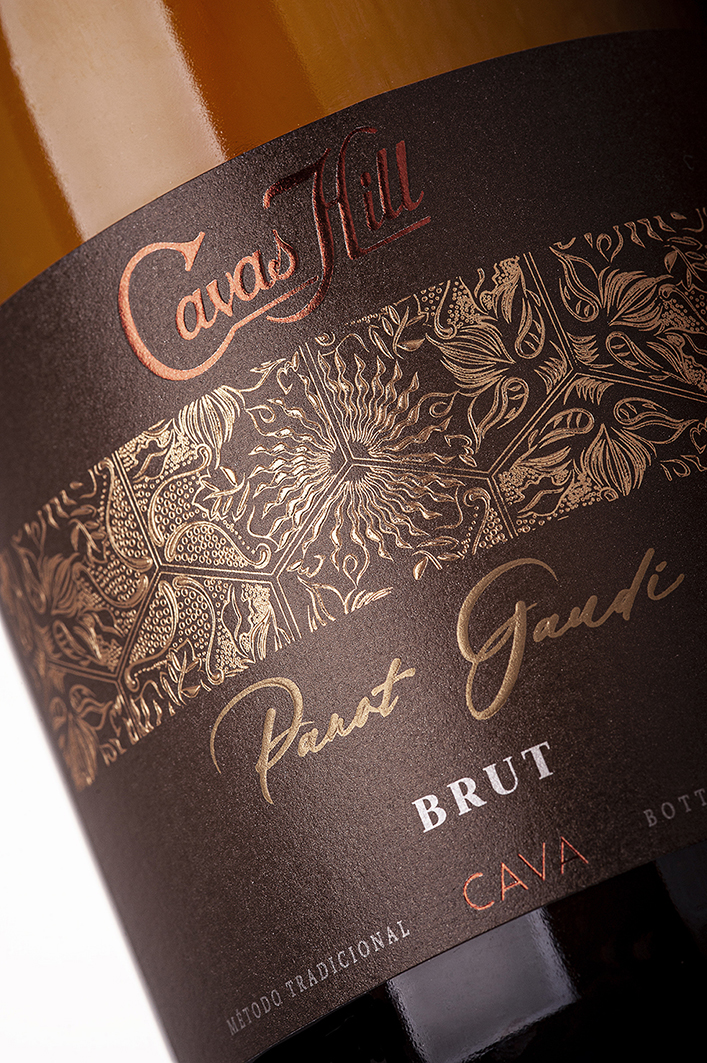 國際包裝設(shè)計欣賞｜PANOT GAUDí酒包裝設(shè)計創(chuàng)意