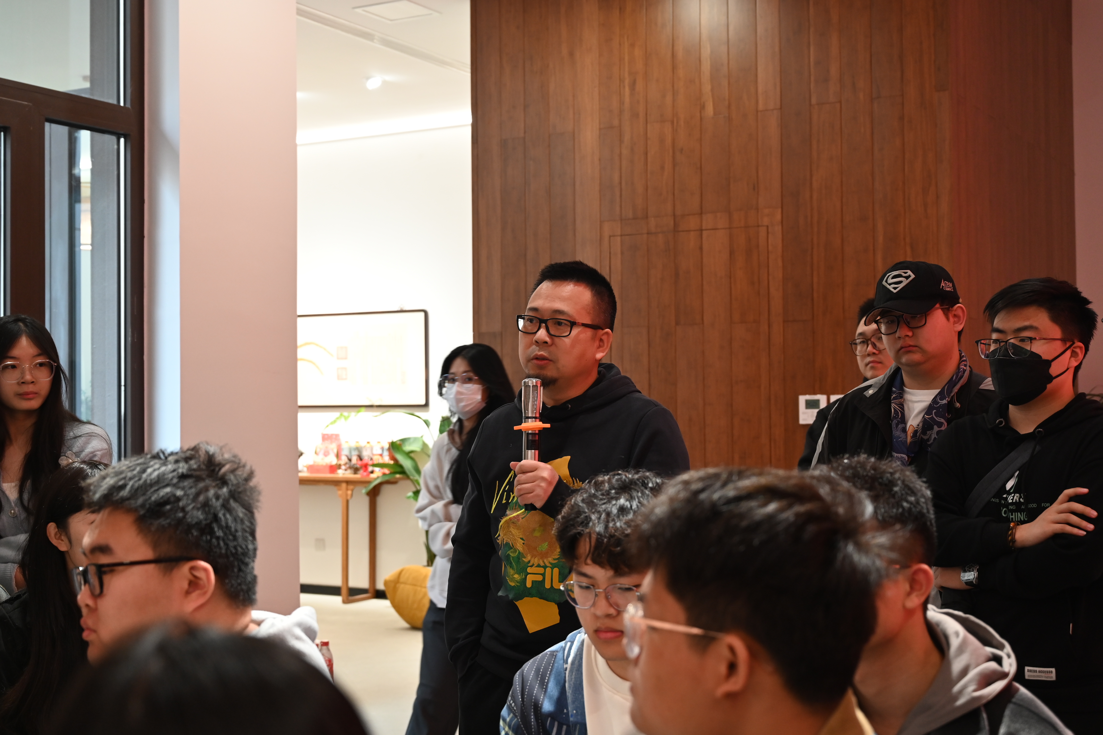 西安翻譯學(xué)院視覺(jué)傳達(dá)系