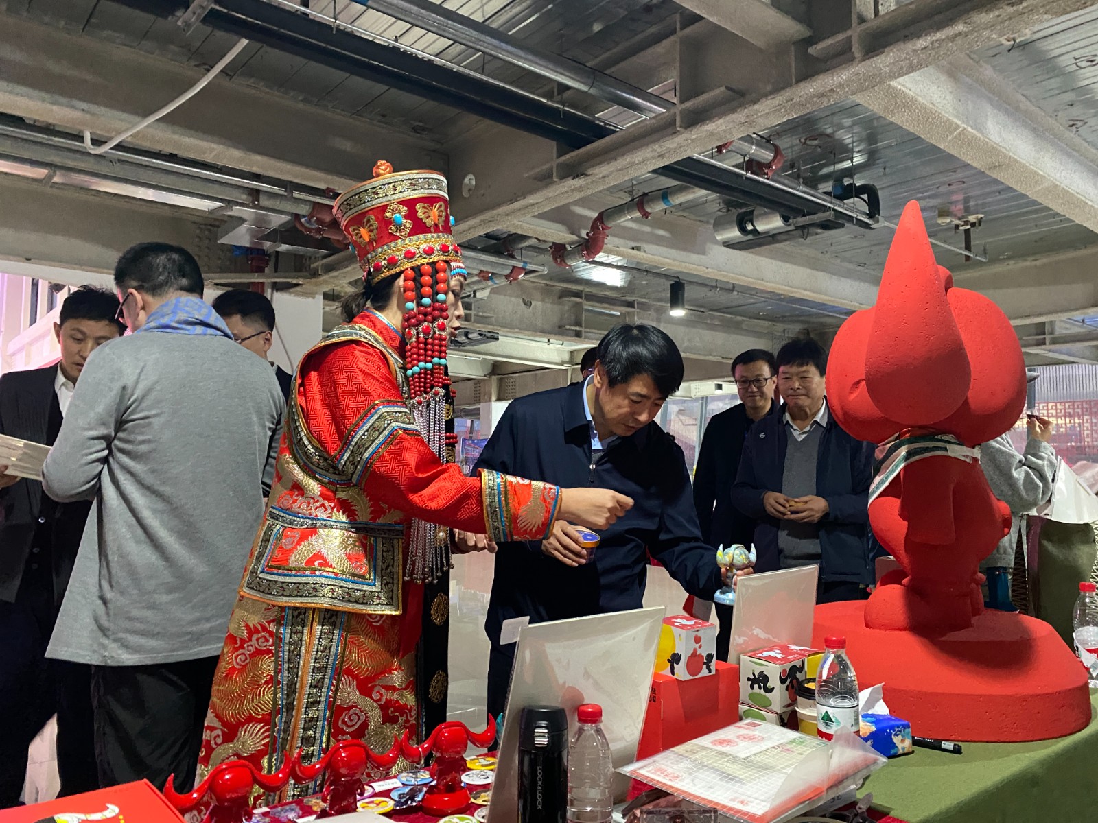 北京西林設(shè)計(jì)瓦斯牛IP 北京西林設(shè)計(jì)瓦斯牛IP